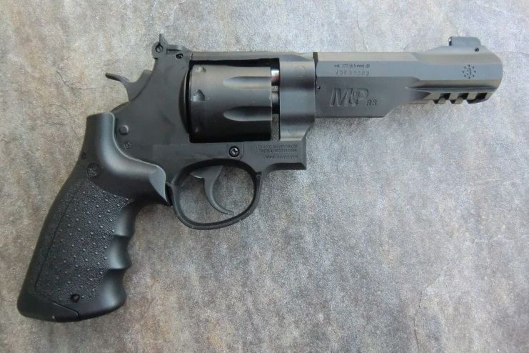 smith&wesson r8 test wiatrówki