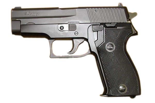 SIG-SAUER P225