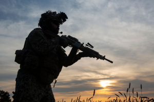 ASG - gry airsoftowe i symulacje taktyczne z bronią jak prawdziwa