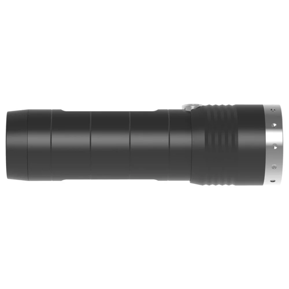 Zdjęcie produktu Latarka Ledlenser MT6 (500845)