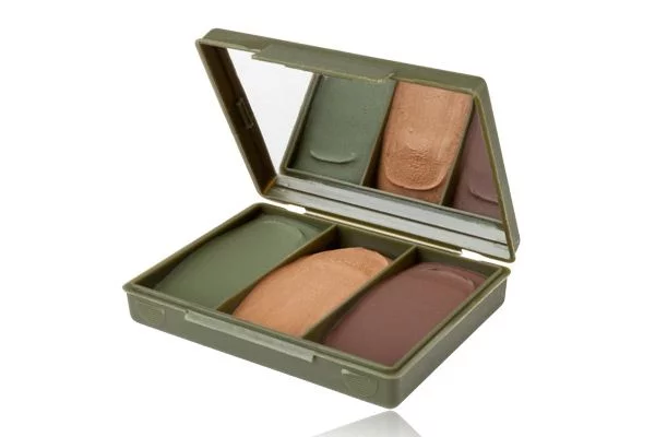 Zdjęcie produktu Farba do kamuflażu BCB Chameleon Camouflage desert