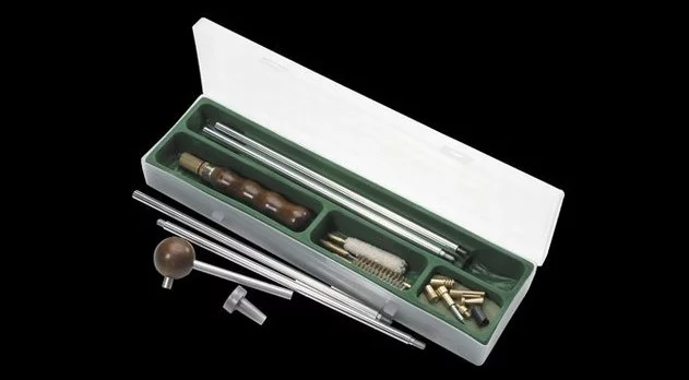 Zdjęcie produktu Zestaw do czyszczenia i ładowania broni kaliber .69-.75 (C/PEDZESTAW 324-69)