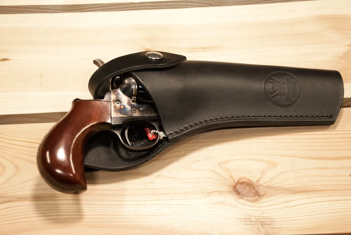 Zdjęcie produktu Kabura California 5,5" Czarna (K/GUN CALIFORNIA 5,5 CZARN)