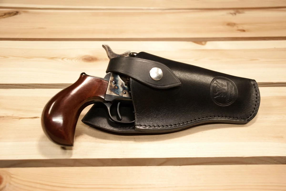 Zdjęcie produktu Kabura California 3,5" Czarna (K/GUN CALIFORNIA 3,5 CZARN)