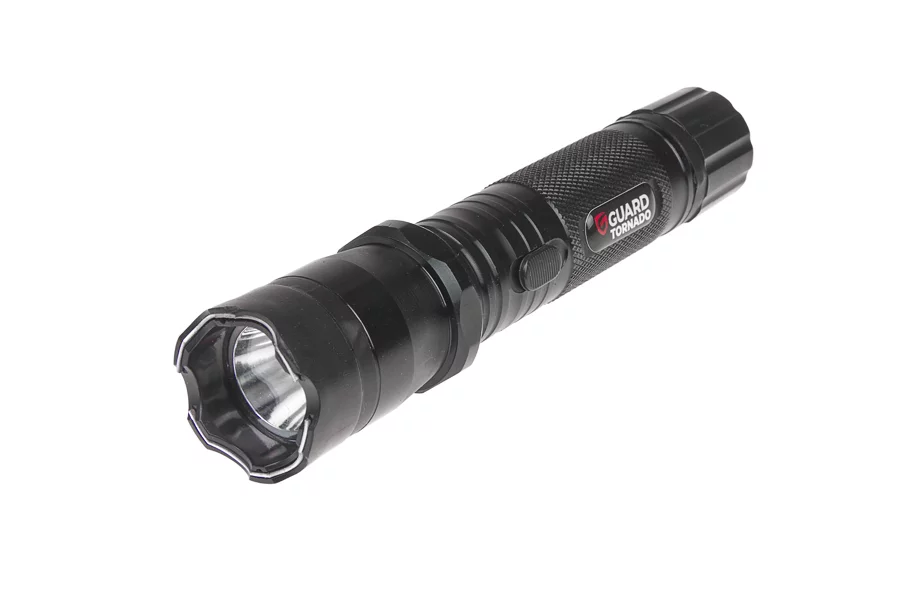 Latarka&#x20;z&#x20;paralizatorem&#x20;GUARD&#x20;Tornado&#x20;&#x28;YC-1101&#x29;