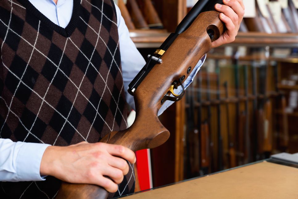 Jakie są rodzaje wiatrówek i czym się charakteryzują?