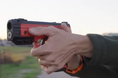 Czy broń na kule gumowe jest legalna i czy wymaga pozwolenia?