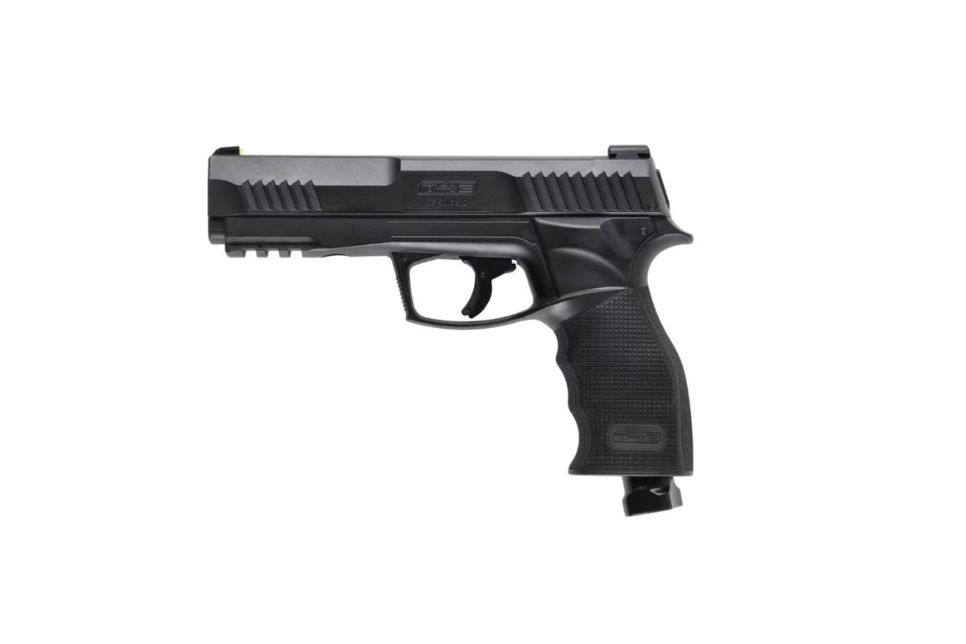 Zdjęcie przedstawia czarny pistolet na kule gumowe UMAREX HDP / TP50 Gen.2 (T4E) &mdash; kaliber .50 na białym tle.