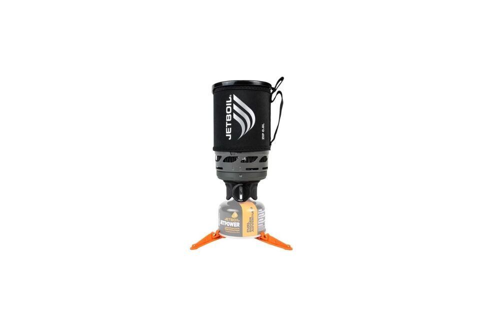 Obrazek przedstawia zdjęcie poglądowe kuchenki turystycznej Jetboil Zip 2.0 na białym tle.
